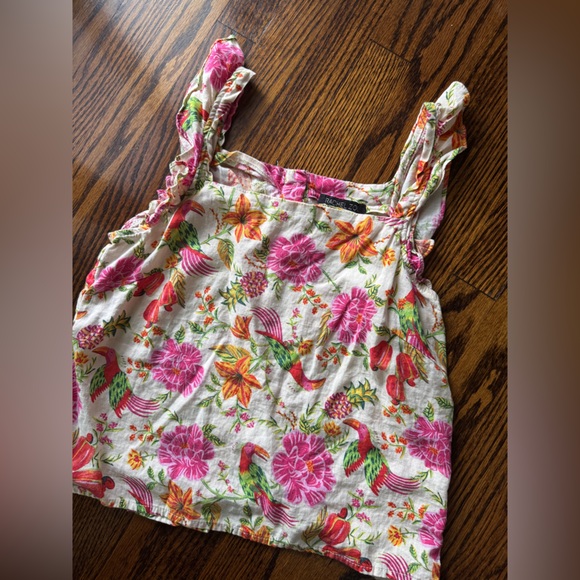 Floral Print Women's Top 🦜 🌺 - Picture 2 of 8